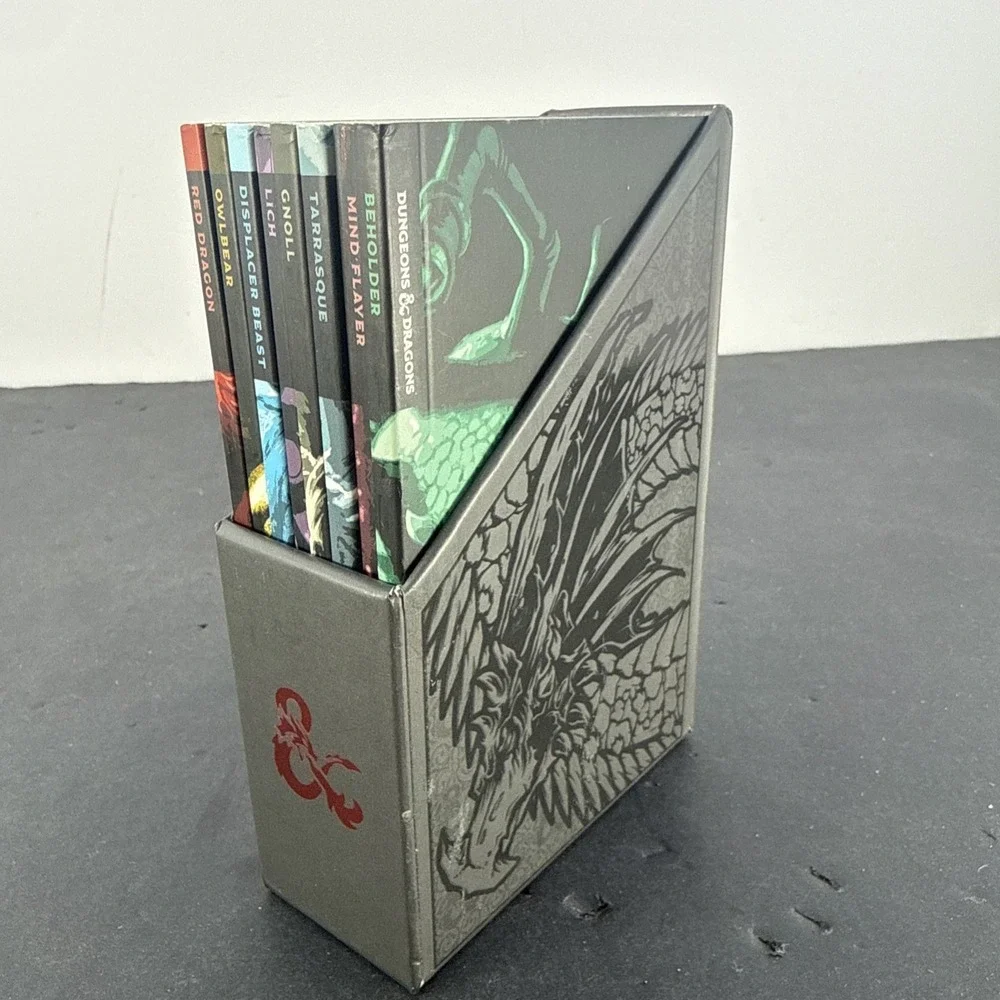 Dungeons & Dragons Bestiary Notebook Set 8 Mini Notebooks Box Set 9781984824653
